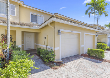 9107 Chambers Street - Photo 1