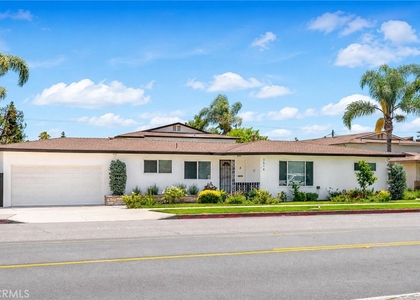3518 W Orange Avenue - Photo 1