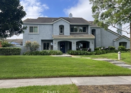 459 E Yale - Photo 1