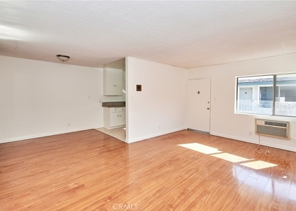 1024 Atlantic - Photo 1