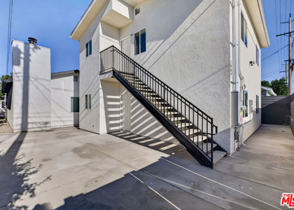 1809 N Avon Street - Photo 1