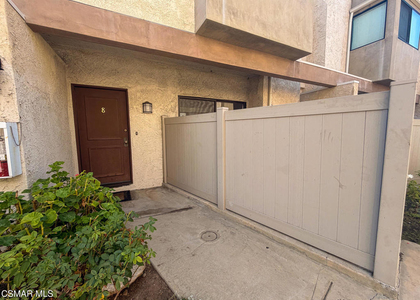 18242 Burbank Boulevard - Photo 1