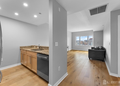 20 Livingston Avenue - Photo 1