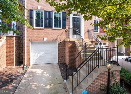 7439 Heatherfield Lane - Photo 1