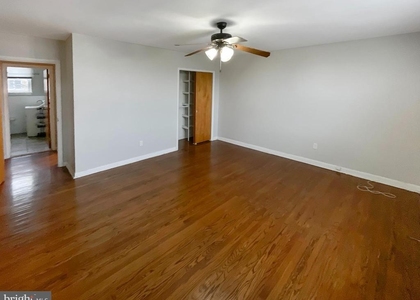 1409 N 76th Street - Photo 1