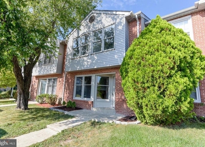 3279 Westdale Court - Photo 1