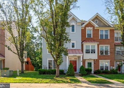 2209 Commissary Circle - Photo 1