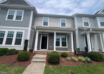 5419 Wallace Martin Way - Photo 1