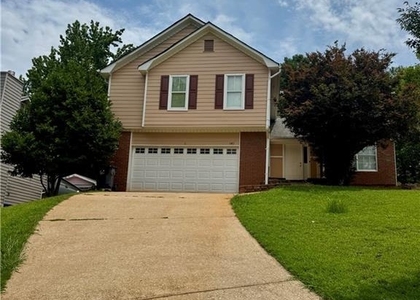 1143 Memory Lane - Photo 1