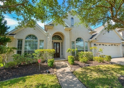 6726 Oakman - Photo 1