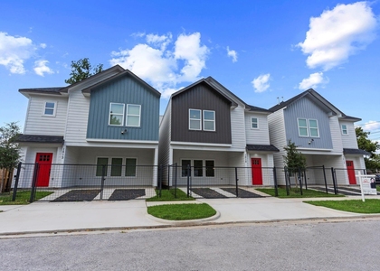 1513 Egypt Street - Photo 1