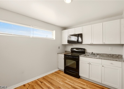 1640 Daniels Drive - Photo 1