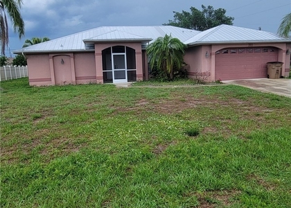 311 Inman Street - Photo 1