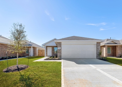 17747 Pemswood Drive - Photo 1
