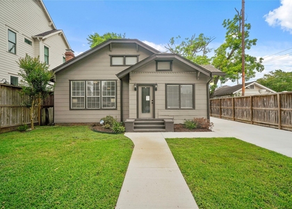 741 E 9th Street - Photo 1