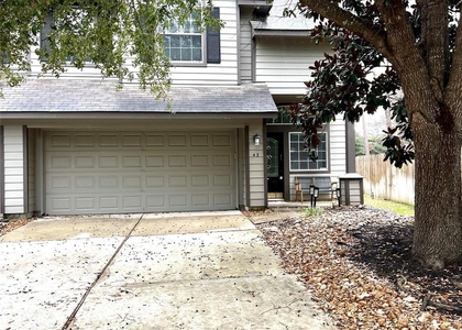 43 Nestlewood Place - Photo 1