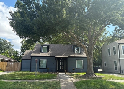 3711 Eagle Street - Photo 1
