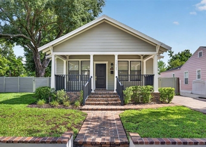1225 E Amelia Street - Photo 1
