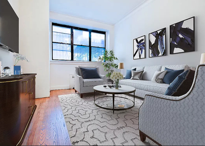 156 East 85th Street, New York - Photo 1