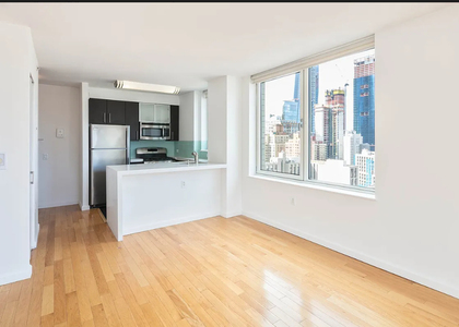 350 West 37th Street - Photo 1