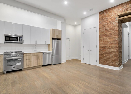 121 Madison Avenue - Photo 1