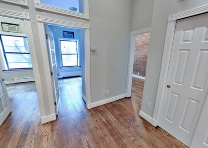 East 16th Street - Photo 1