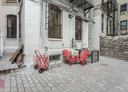West 103rd Street - Photo 1