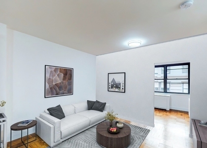 E 16 St - Photo 1