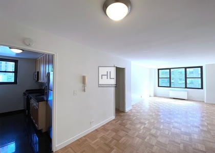 East 49th Street - Photo 1