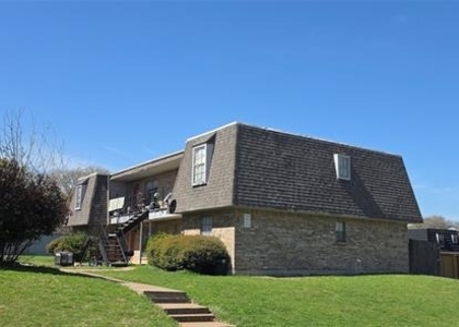 233 Vista Way - Photo 1