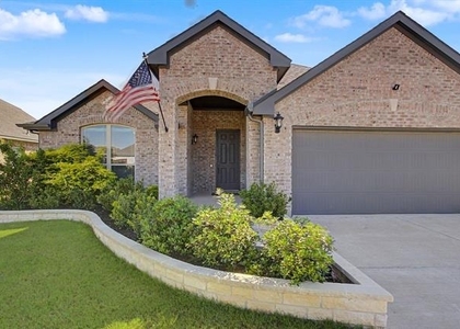 1004 Deer Ridge Drive - Photo 1
