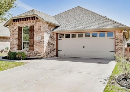 204 Captains Court - Photo 1