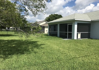532 Se 27th Street - Photo 1