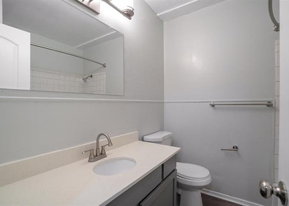 313 Rose Street - Photo 1