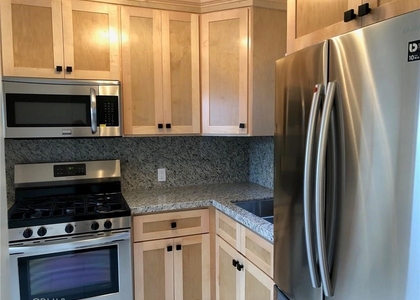 103 Vista Del Mar - Photo 1
