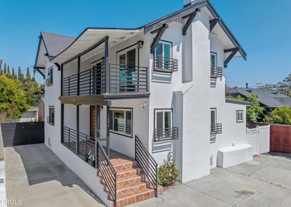 1206 Tamarind Avenue - Photo 1