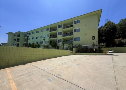 1301 S Atlantic Boulevard - Photo 1