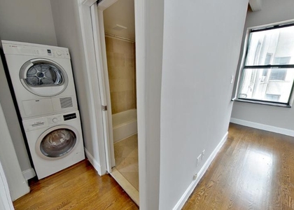 East 100th Street - Photo 1