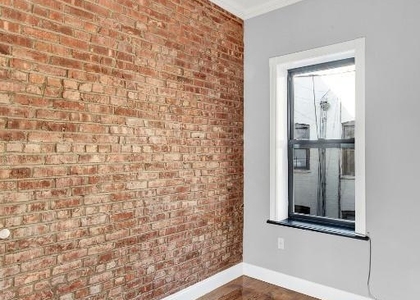 East 106th Street - Photo 1