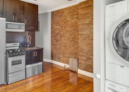 East 106th Street - Photo 1