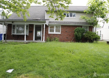 82 Washington Avenue - Photo 1
