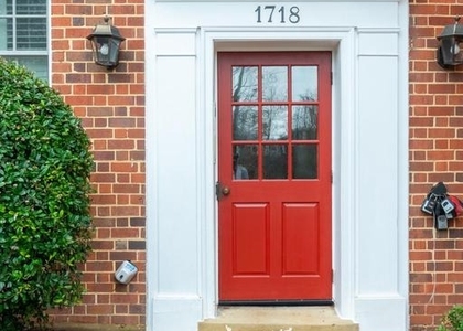 1718 W Abingdon Drive - Photo 1