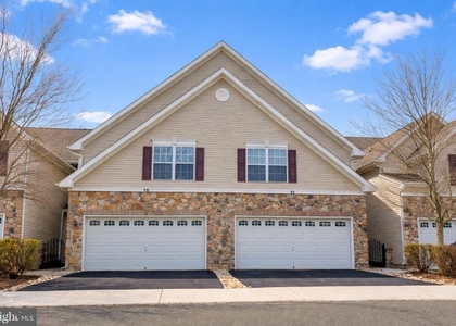21 Miller Circle - Photo 1