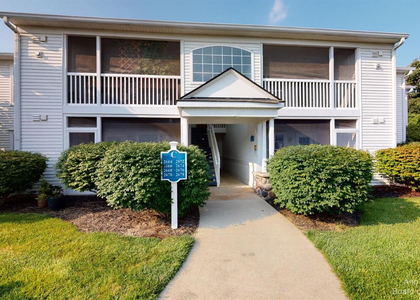 2666 S Knightsbridge Circle - Photo 1