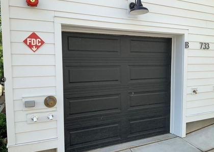 733 Eloise Way Se - Photo 1