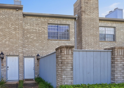 506 Wilcrest Drive - Photo 1