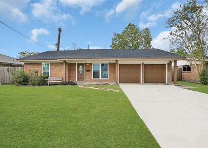 470 Beresford Street - Photo 1