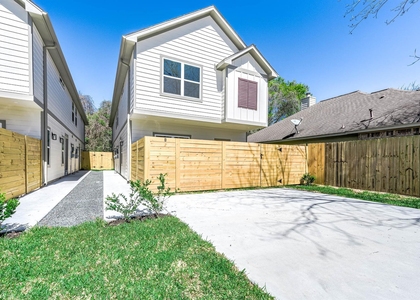 2018 Hampton Street - Photo 1
