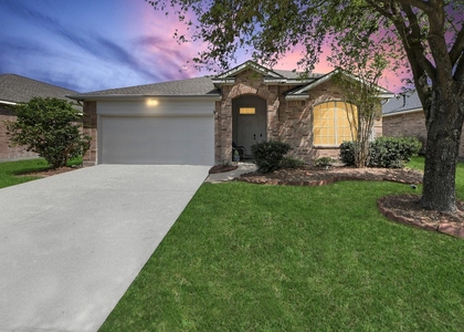 1922 Makenna Lane - Photo 1