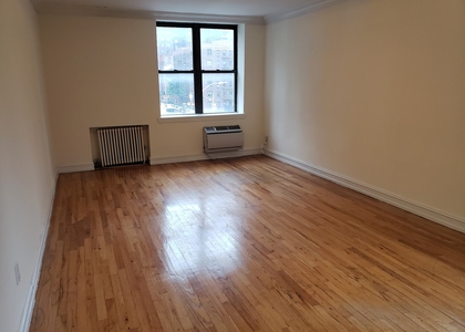 East 36 Street - Photo 1